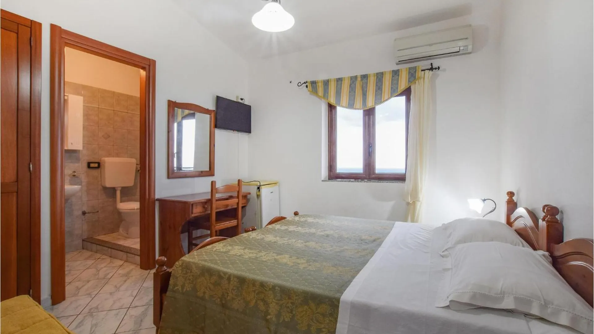 Holiday home Awesome Home In Caronia With House Sea View