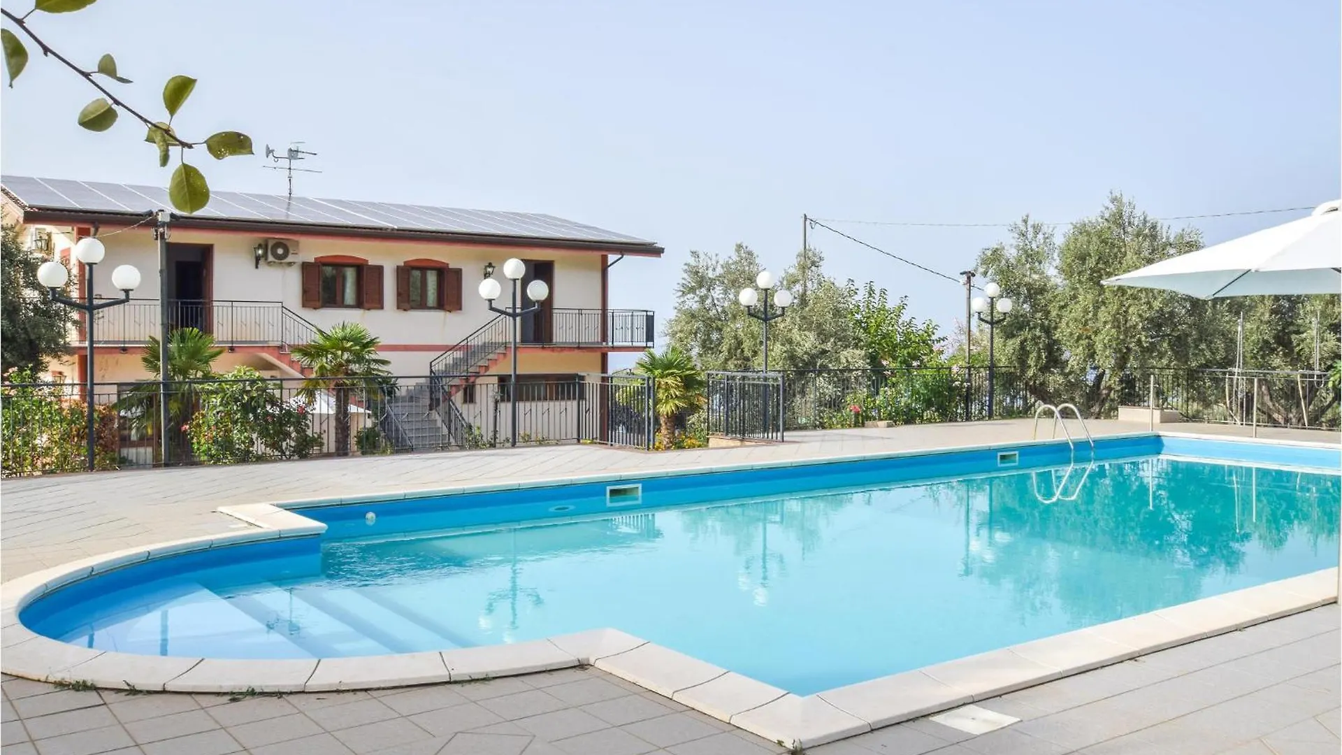 Awesome Home In Caronia With House Sea View Italy