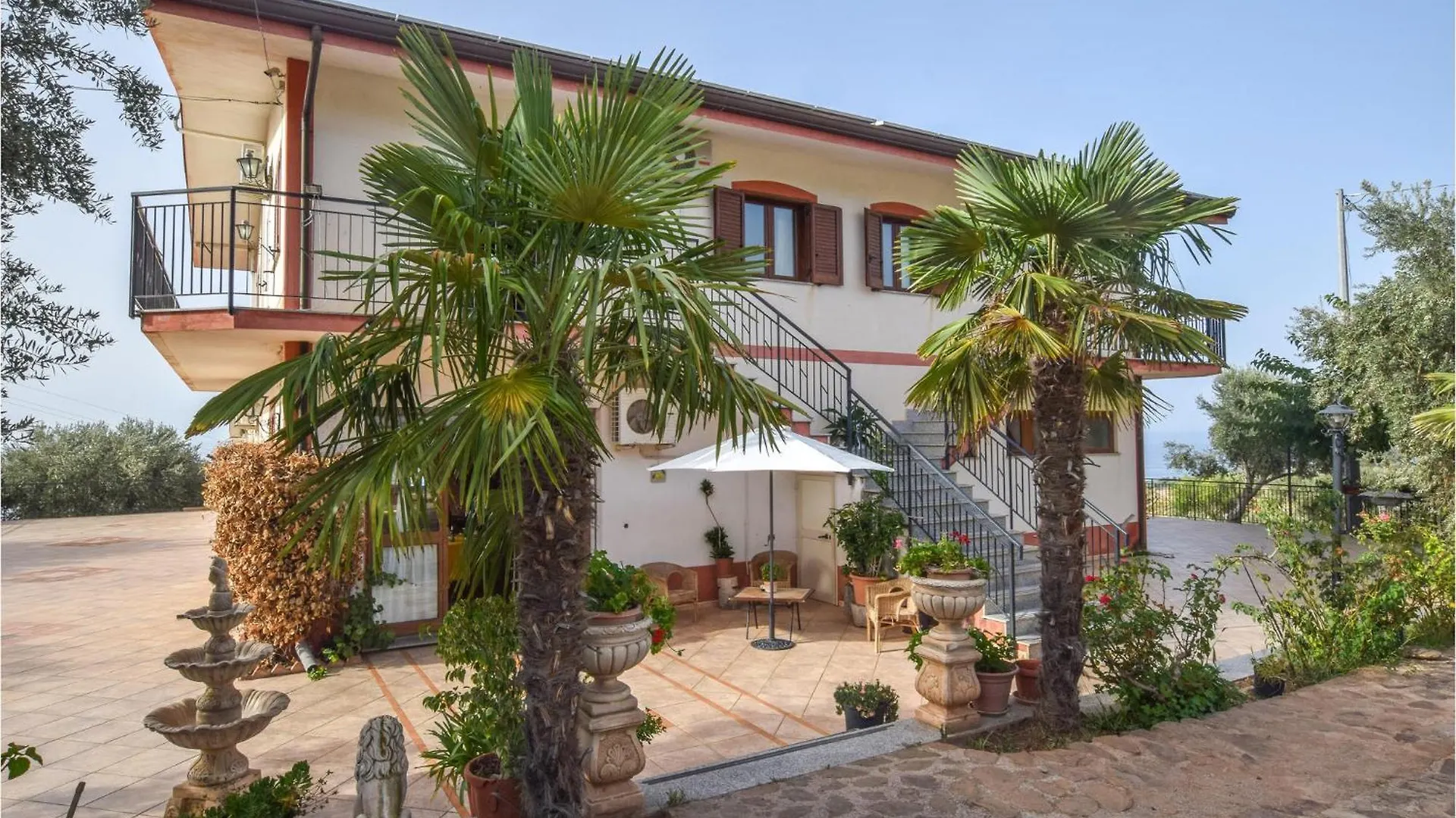Awesome Home In Caronia With House Sea View